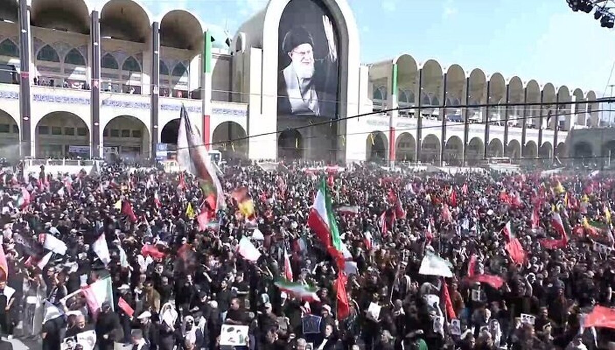 واکنش روزنامه اسرائیلی به مراسم تشییع رهبر شهید / یدیعوت آحارونوت گزارش داد