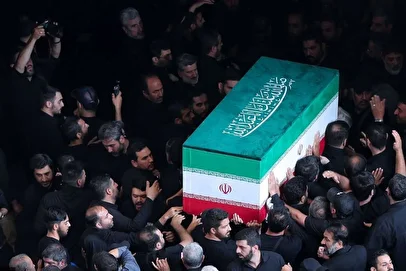 پیکر رهبر شهید با بالگرد در تهران تشییع می‌شود / جزئیات جدید از مراسم تشییع رهبر شهید