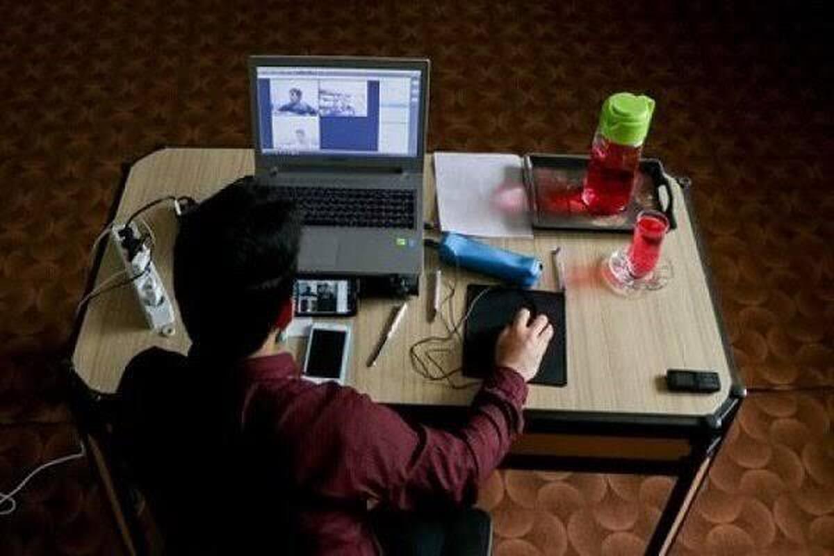 خبر مهم برای دانشجویان / جزئیات برگزاری ترم تابستانی مجازی اعلام شد
