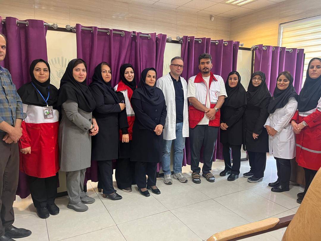 تجلی خدمت‌گزاری بانک تجارت در آیین وداع با «قائد شهید امت» / بازدید دکتر اخلاقی از موکب‌های خدمت‌رسانی به عزاداران
