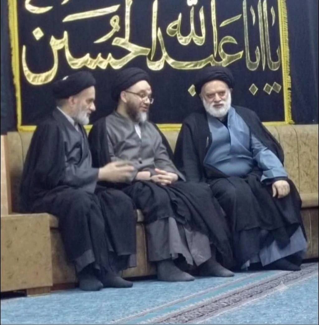مصطفی خامنه ای در کنار فرزندان آیتالله سیستانی دیده شد+ عکس مصطفی خامنه ای در کنار فرزندان آیتالله سیستانی دیده شد+ عکس