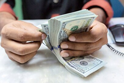 آخرین قیمت دلار، یورو و درهم در مرکز مبادله / دلار صعودی ماند