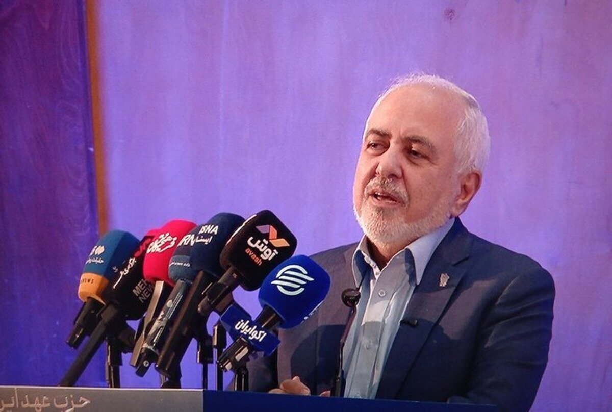 پیام ظریف خطاب به ترامپ | تاریخ را بخوان و از صدام درس بگیر