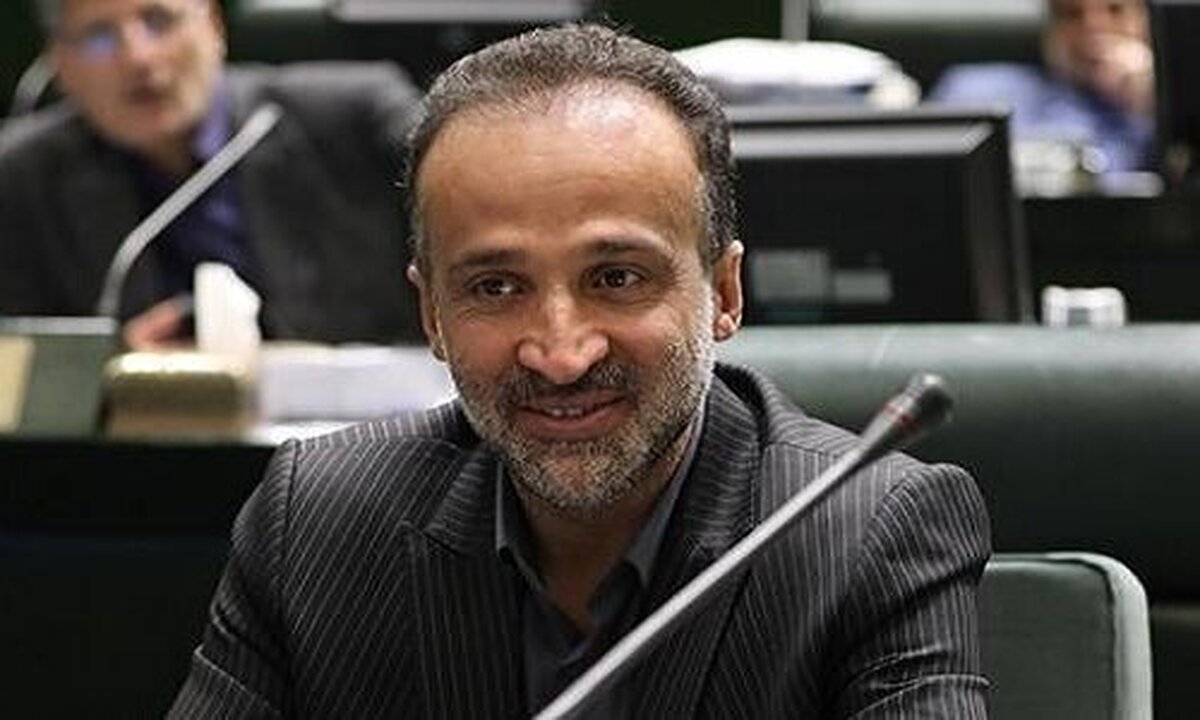 چه کسانی در پوشش ولایت‌مداری، فرمان رهبری را دور می‌زنند؟
