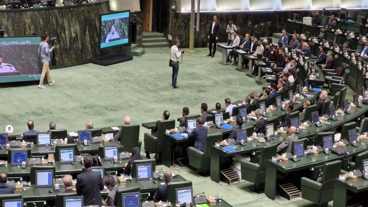 زمان برگزاری صحن علنی مجلس اعلام شد