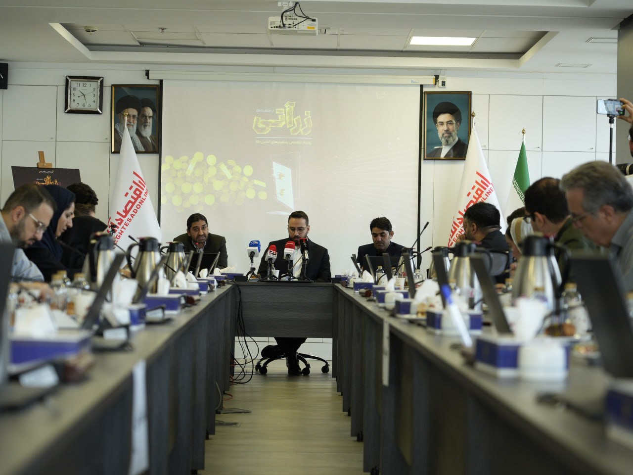 الحسینی: همایش «زرآتی» به دنبال تقویت اعتماد عمومی به بازار طلای آنلاین است