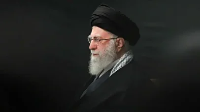 انتشار وصیت‌نامه رهبر شهید برای نخستین بار+ فیلم