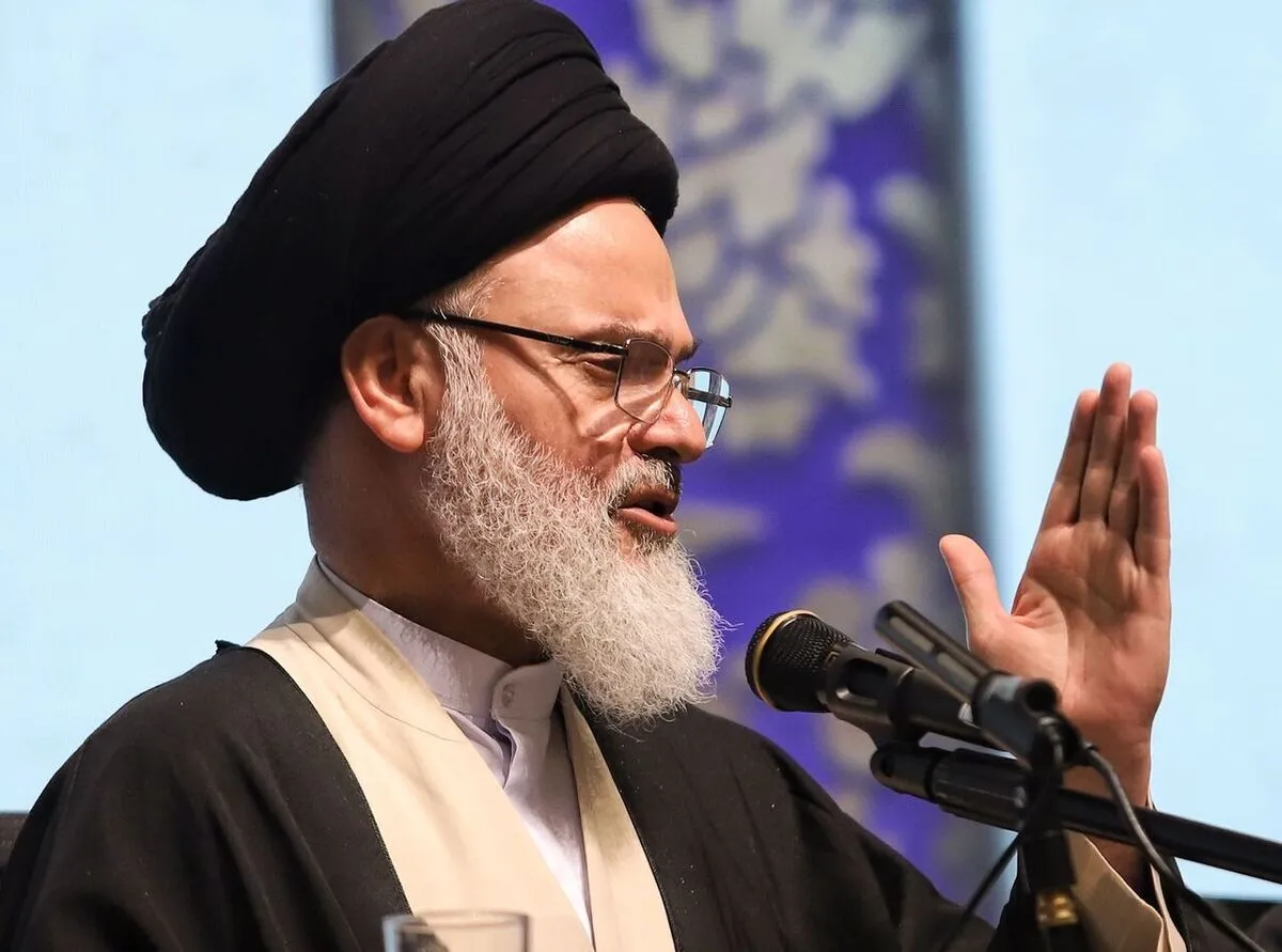 امام جمعه قم: ونزوئلا قطعا مقابل آمریکا پیروز می‌شود! / نباید بدون علم سخن بگوییم