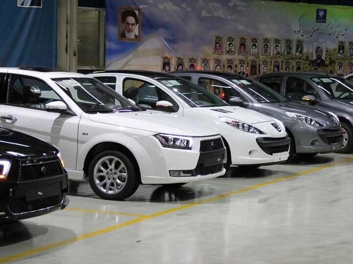 وضعیت بازار خودرو امروز شنبه ۱۰ آبان‌ماه ۱۴۰۴ / نوسان شدید قیمت‌ها ادامه دارد + جدول