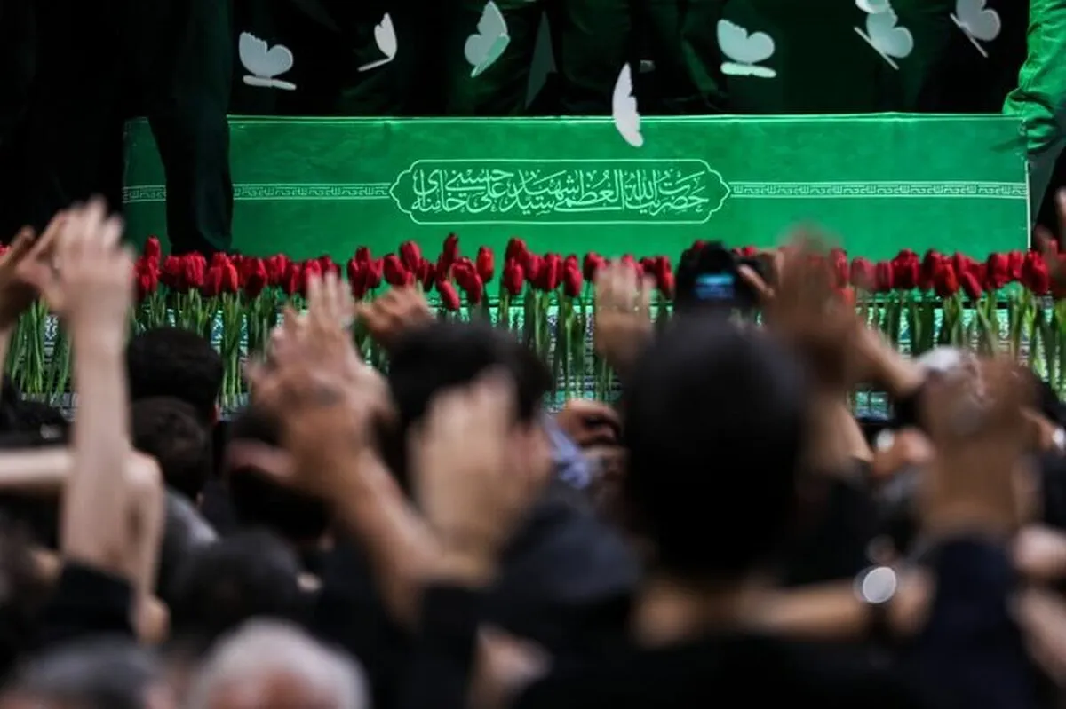 انتشار تصویر جنجالی از موشک عماد در روز وداع با رهبر شهید/ منظور این پیام چیست؟+ عکس