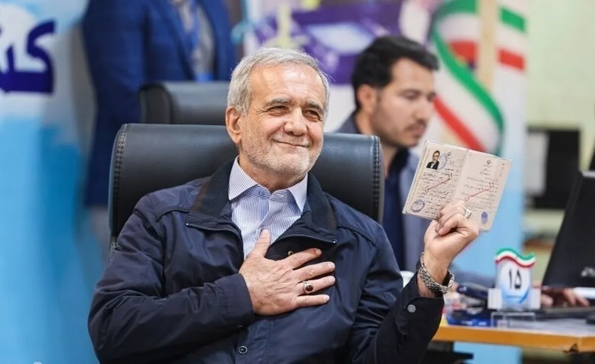 یک هنرمند معروف از پزشکیان حمایت کرد
