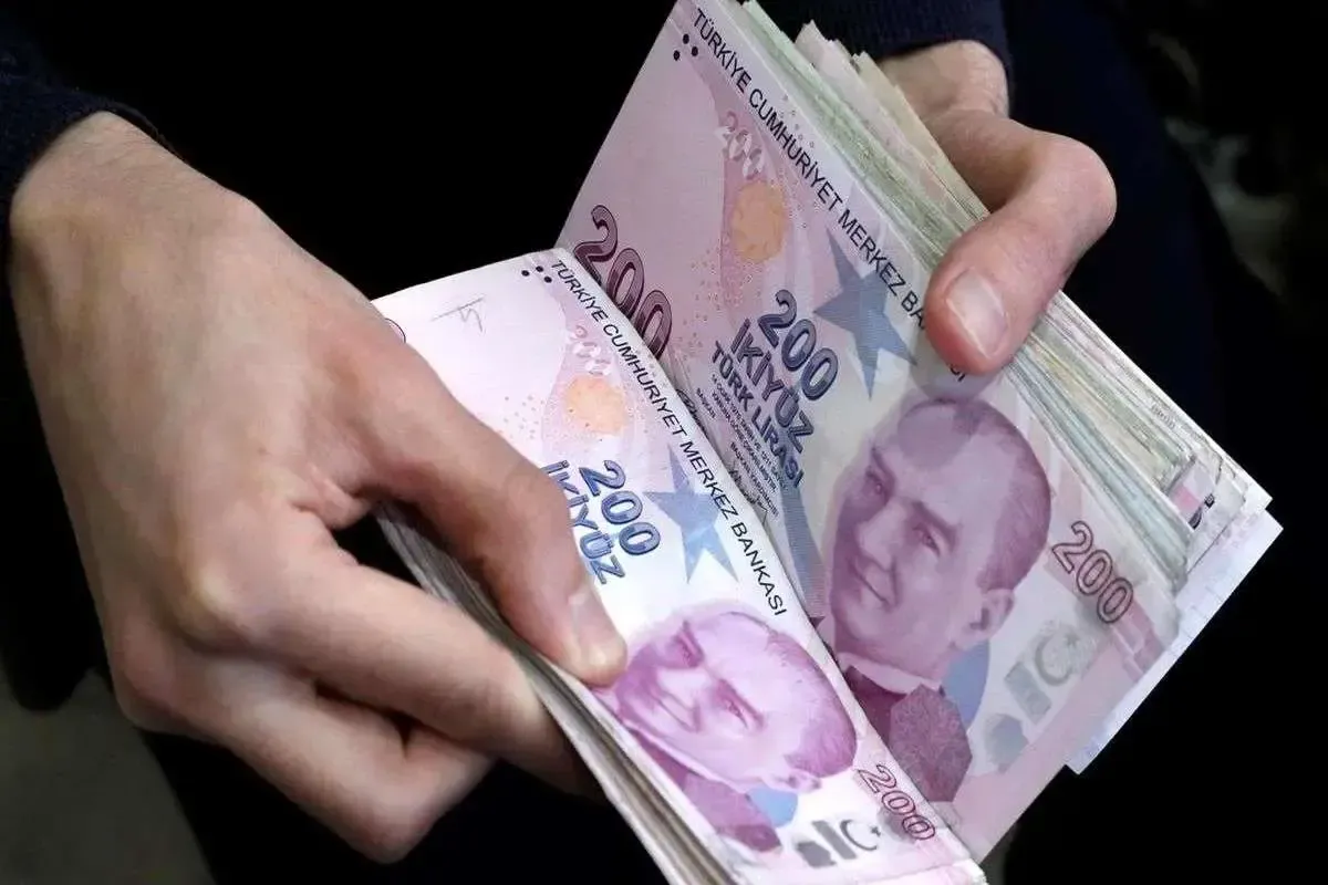 قیمت لیر ترکیه امروز دوشنبه ۴ خرداد ۱۴۰۵ / رشد ماهیانه لیر ترکیه چقدر است؟
