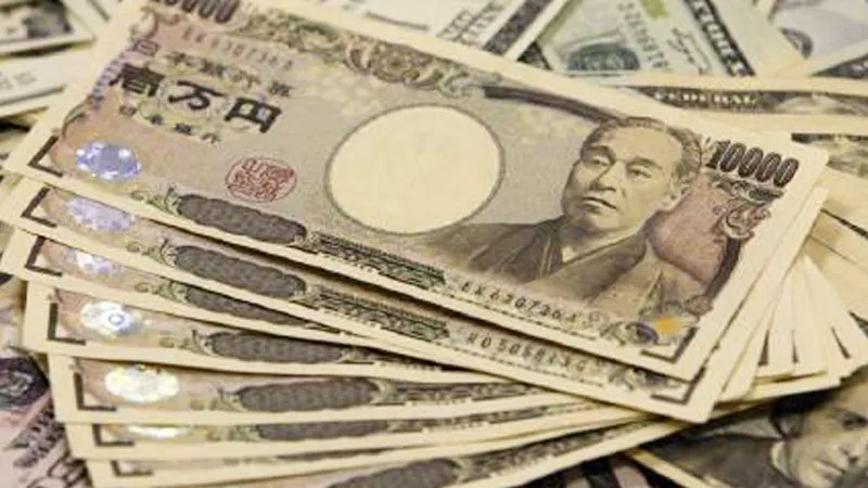 Asia Stocks Drop as China Losses Deepen; Yen Falls