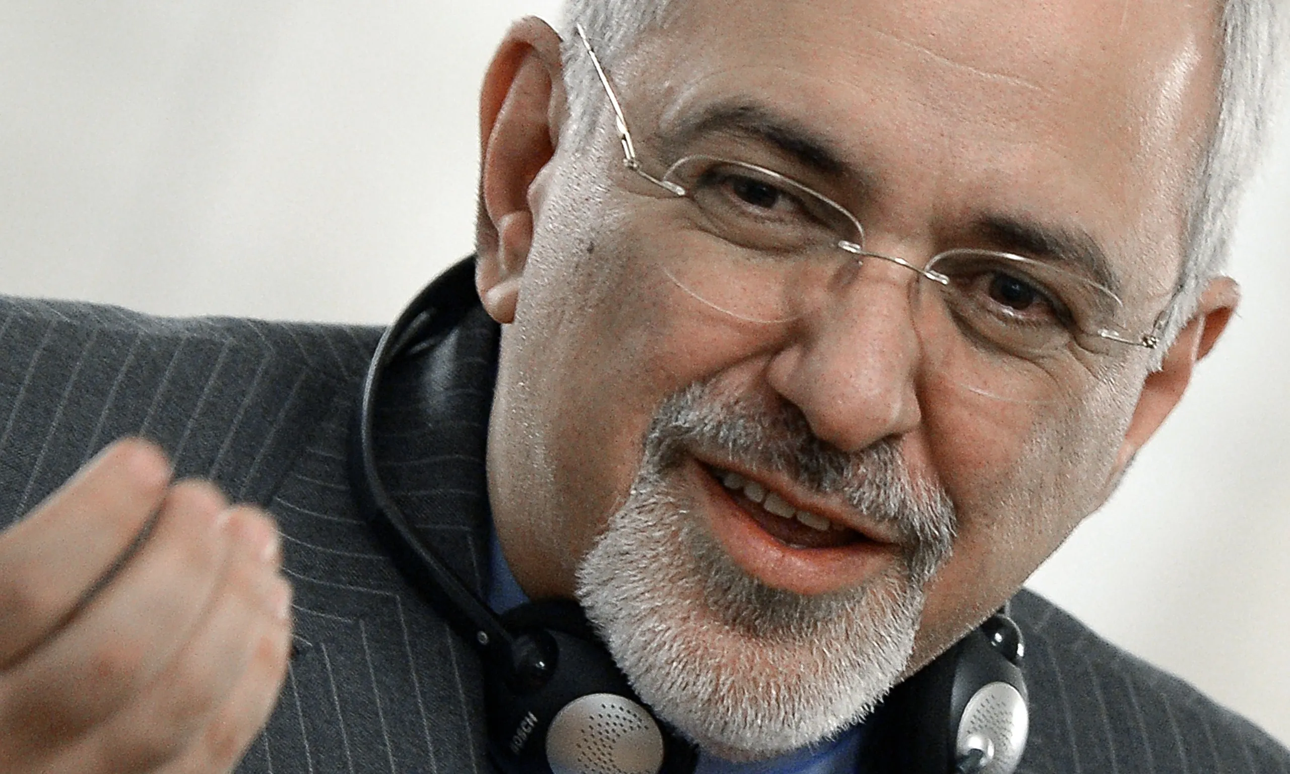 We are in the middle of a regional strategic game; zarif
