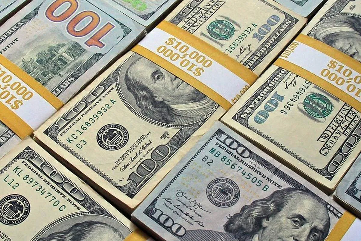 امروز بازار چه خبر بود؟/ بررسی آخرین قیمت‌ دلار و یورو در بازار آزاد و حواله