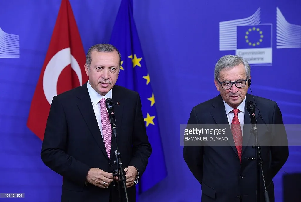 Juncker Endorses EU-Turkey Talks