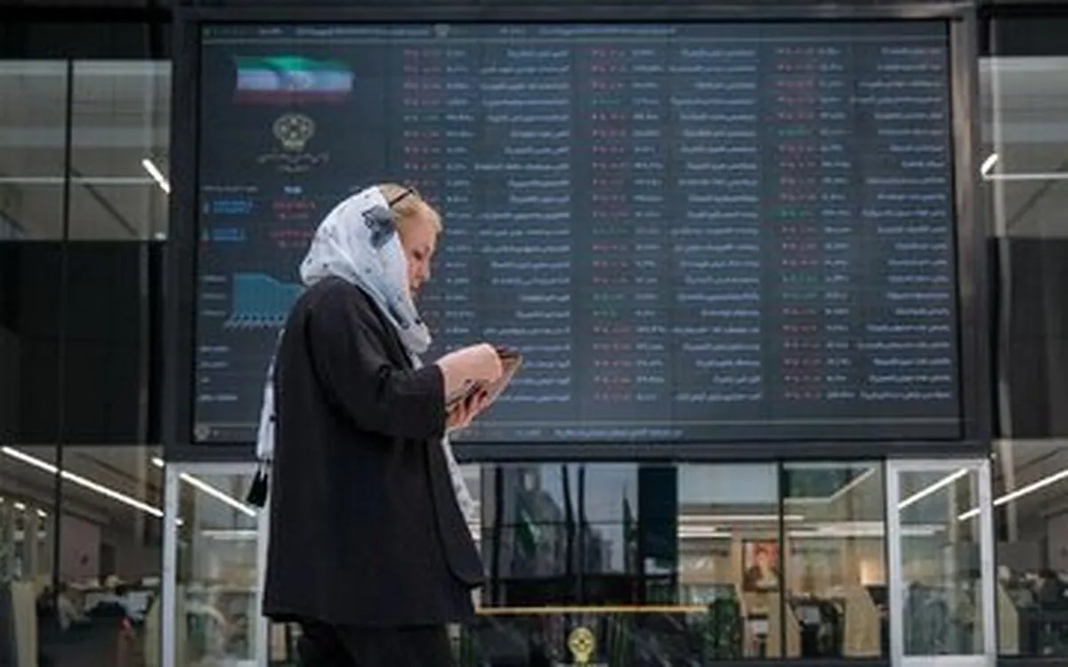پیش‌بینی بورس فردا چهارشنبه ۷ خرداد / سایه وضعیت مبهم سیاسی بر بازار سهام