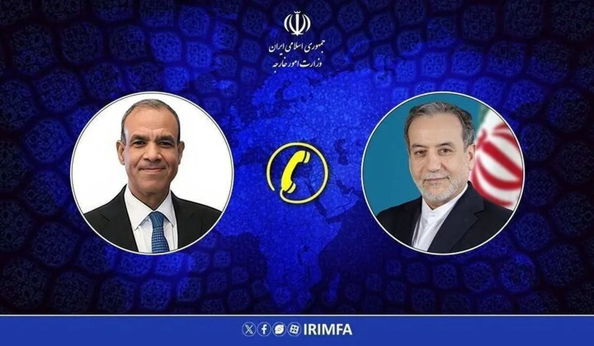 Iran, Egypt FMs hold call on ties, regional, intl. issues