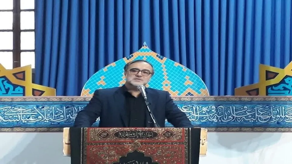 مقام ارشد نیروی دریایی سپاه: آمریکایی‌ها می‌خواهند با ناو یا هواپیما بیایند؛ بفرمایید ما در خدمتیم!