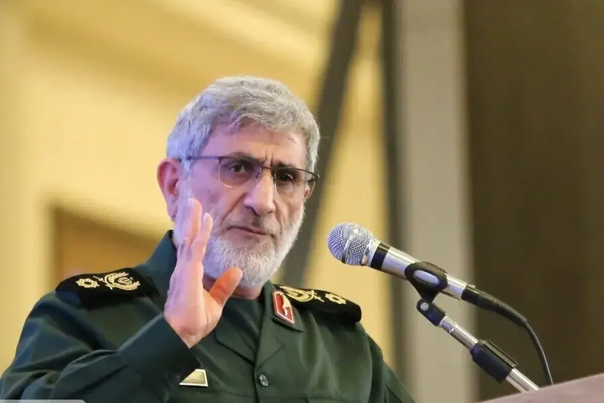 پیام مهم سردار قاآنی به ترامپ / فرمانده ناو جرالد فورد را اخراج کنید!