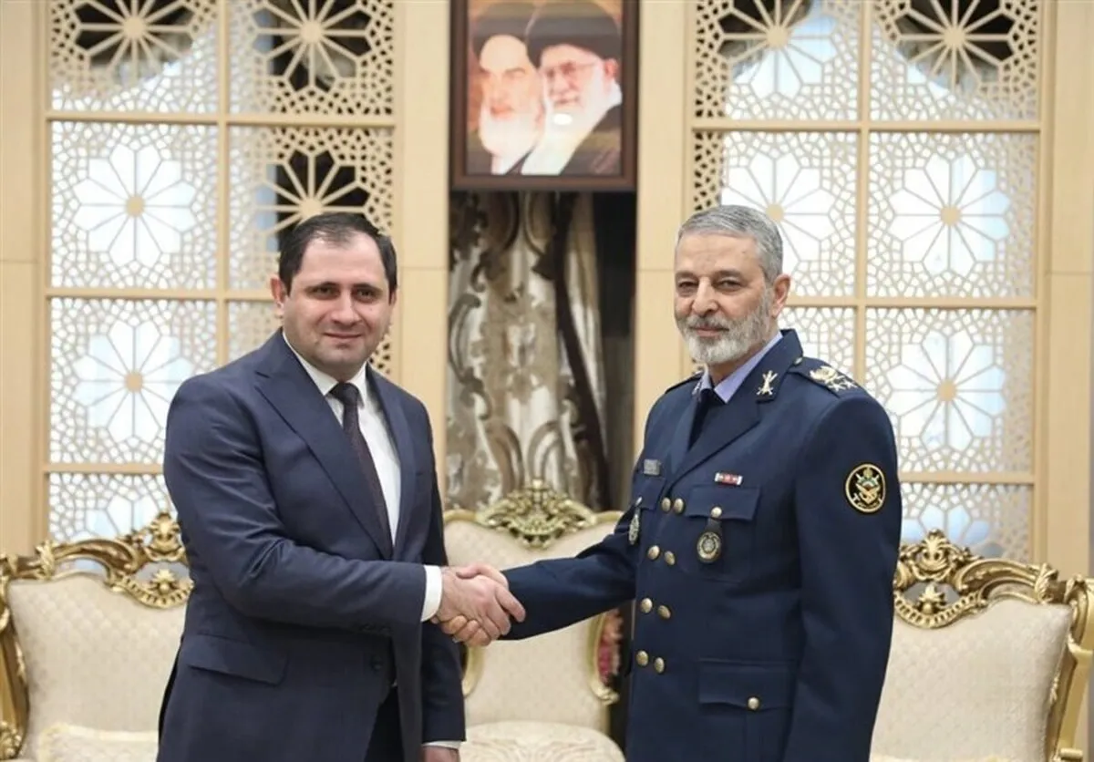 Top General Warns Enemy of Heavy Losses in Event of Attack on Iran