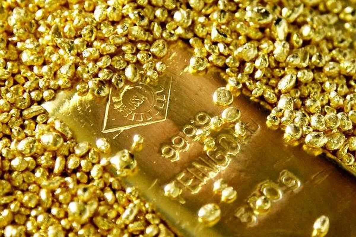 کارشناسان می‌گویند تصمیم تازه و بدون پشتوانه قانونی بانک مرکزی، فشار مضاعفی را بر سکوهای فروش آنلاین طلای آب‌شده و مردم وارد خواهد کرد