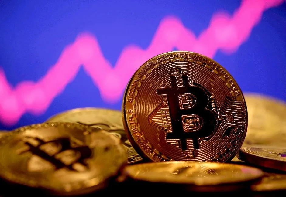 بیت‌کوین در مسیر ۱۰۰ هزار دلاری شدن تا پایان سال ۲۰۲۴