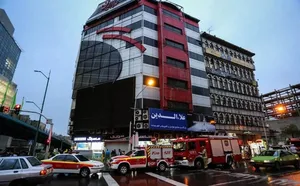 استقرار نیوجرسی مقابل ورودی پاساژ علاءالدین