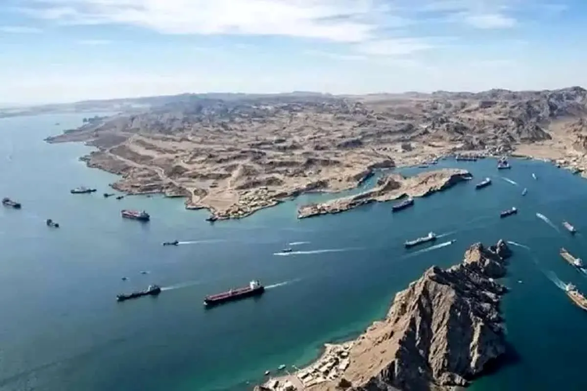سطح «بحرانی» تهدید در تنگه هرمز / مرکز اطلاعات دریایی هشدار داد