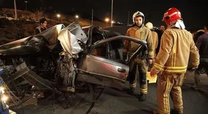 جزئیات تصادف مرگبار پژو و کامیون در سمنان؛ ۶ تبعه خارجی کشته شدند