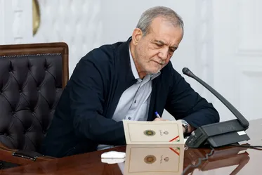 Pezeshkian: Martyr Kharrazi a prominent, dedicated, and influential figure in diplomacy