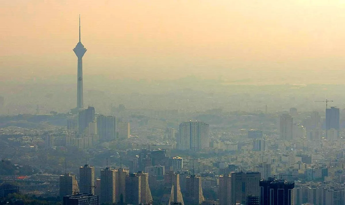 تهران در محاصره آلودگی هوا / احتمال تعطیلی شنبه ۱۵ آذر ۱۴۰۴ قوت گرفت