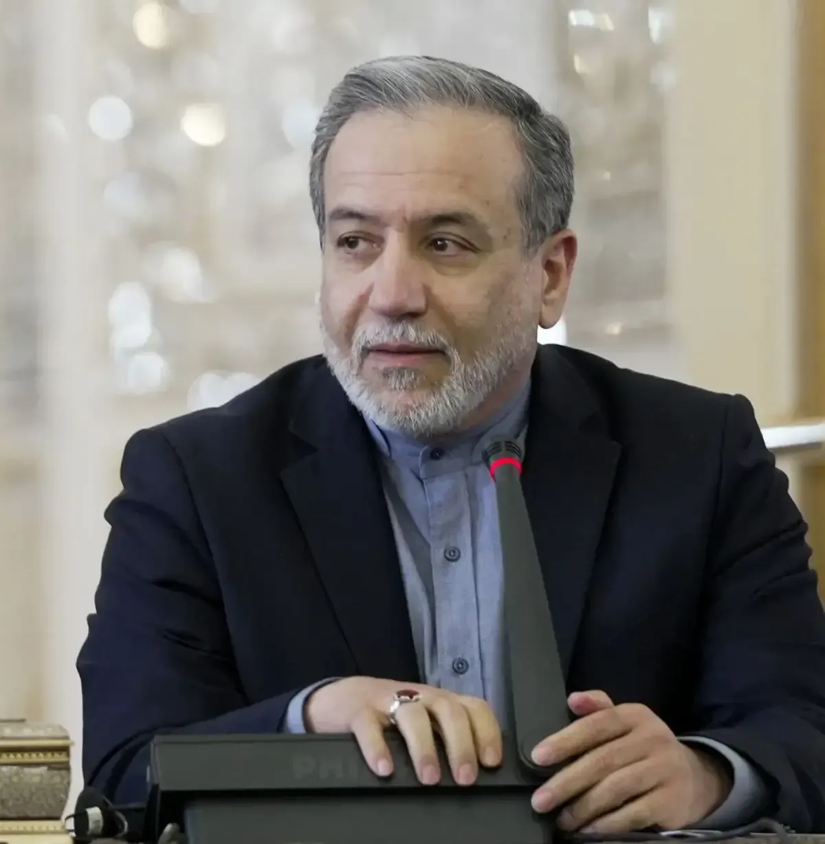 استقبال عراقچی از پیام رهبر معظم انقلاب
