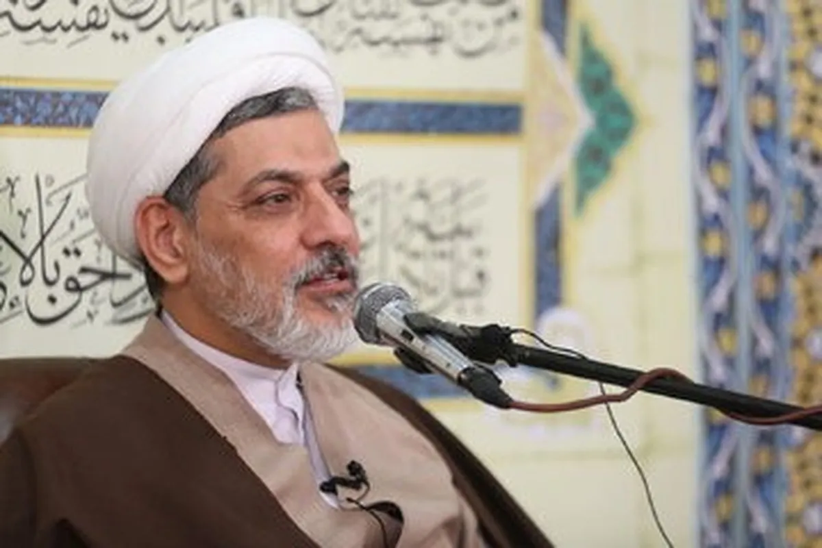 اظهارات جنجالی یک کارشناس دینی روی آنتن زنده