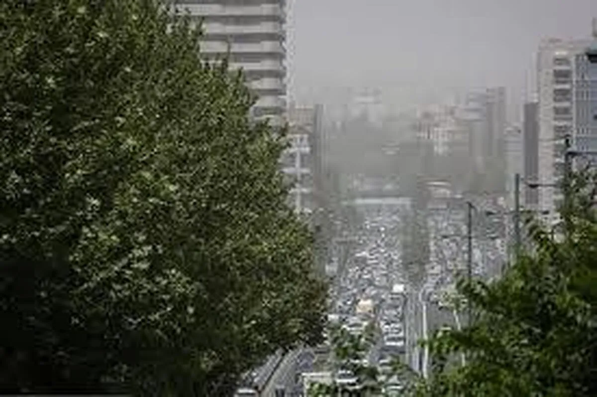 شاخص آلودگی هوای تهران ظهر دوشنبه ۱۷ آذر ۱۴۰۴ / وضعیت قرمز شد