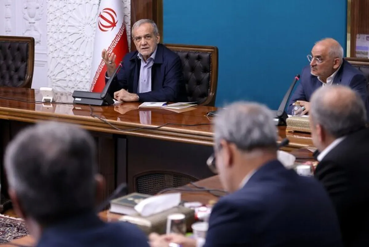 پزشکیان هشدار داد: تصمیم نادرست پیامد‌های جبران‌ناپذیر خواهد داشت