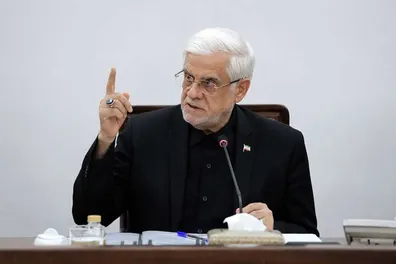 پاسخ-کوبنده-عارف-به-جنگ-اقتصادی-آمریکا-ایران-تسلیم-نمی-شود-عکس