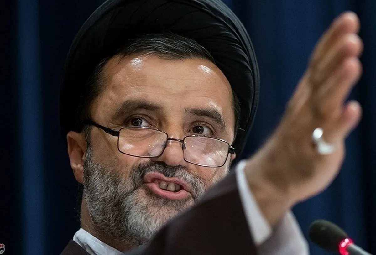 نبویان: مذاکره معادل تحویل ناموس به دشمن است