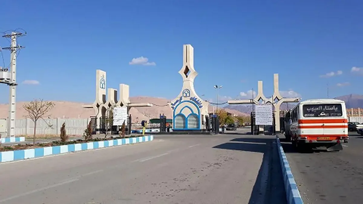 راننده اتوبوس دانشجویان را کتک زد! + فیلم