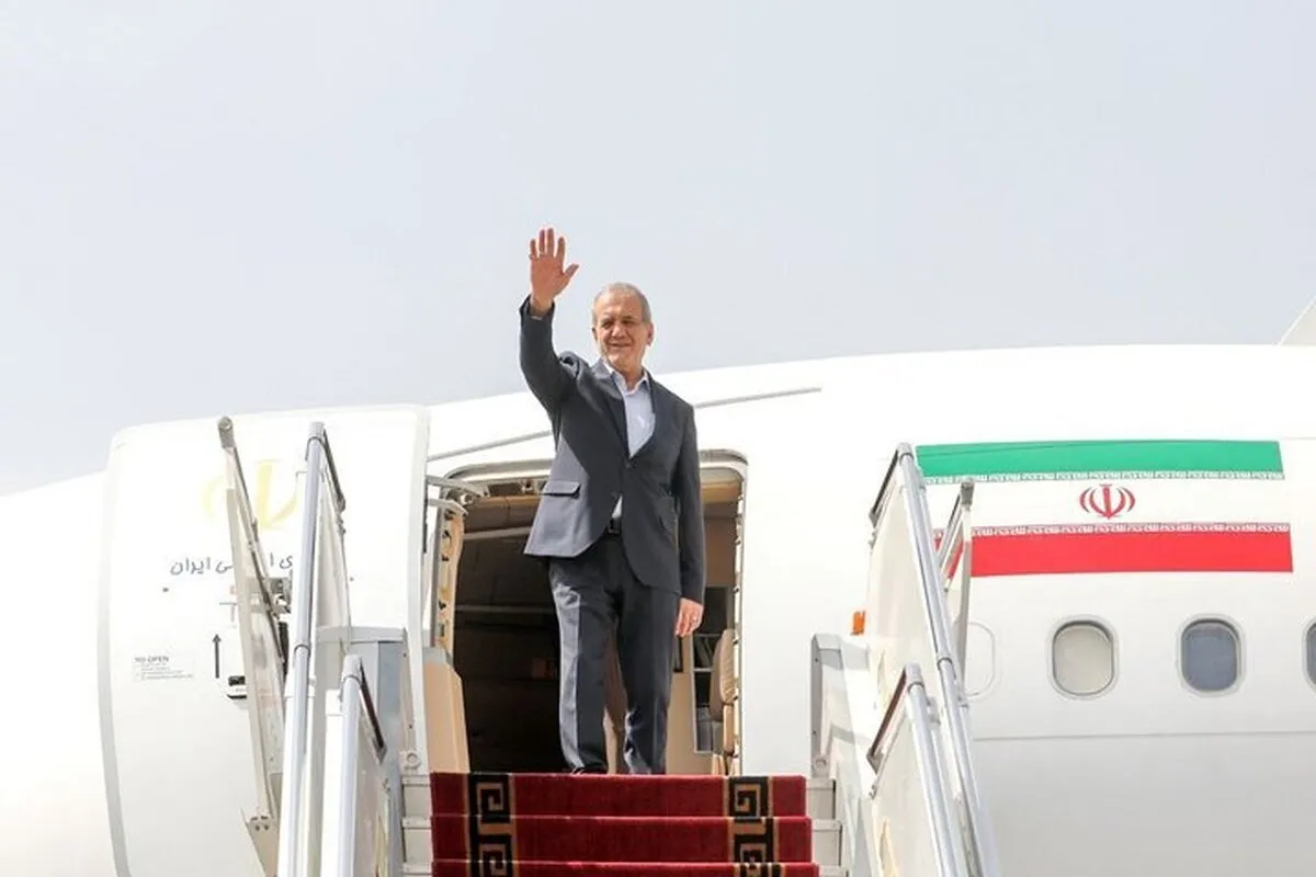 پایان سفر پزشکیان به پاکستان / رئیس جمهور عازم تهران شد