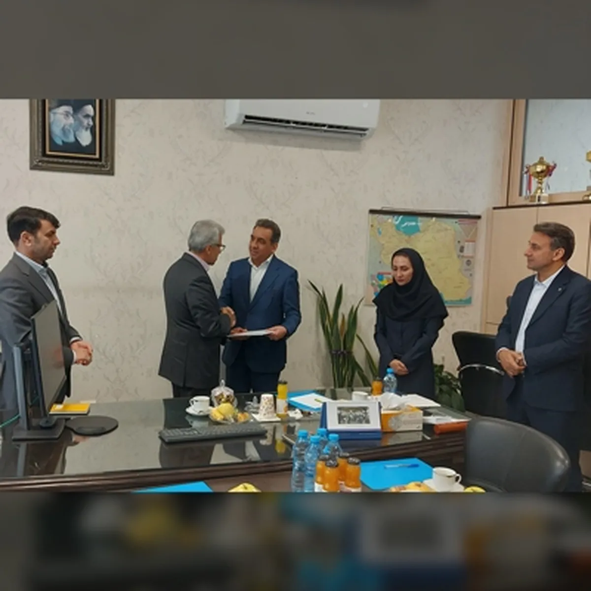 معارفه رئیس منطقه شرق ایران بانک اقتصادنوین