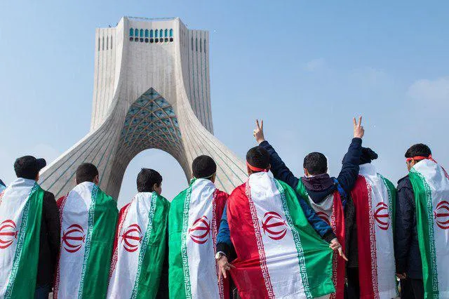 مراسم ۲۲بهمن امسال به صورت نمادین برگزار می‌شود