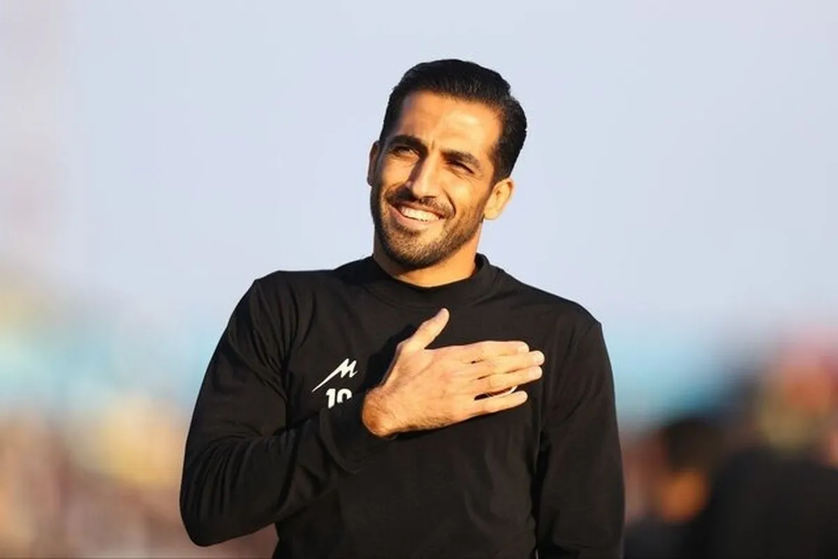 یکی از ستون‌های پرسپولیس پس از ۹ سال رفت