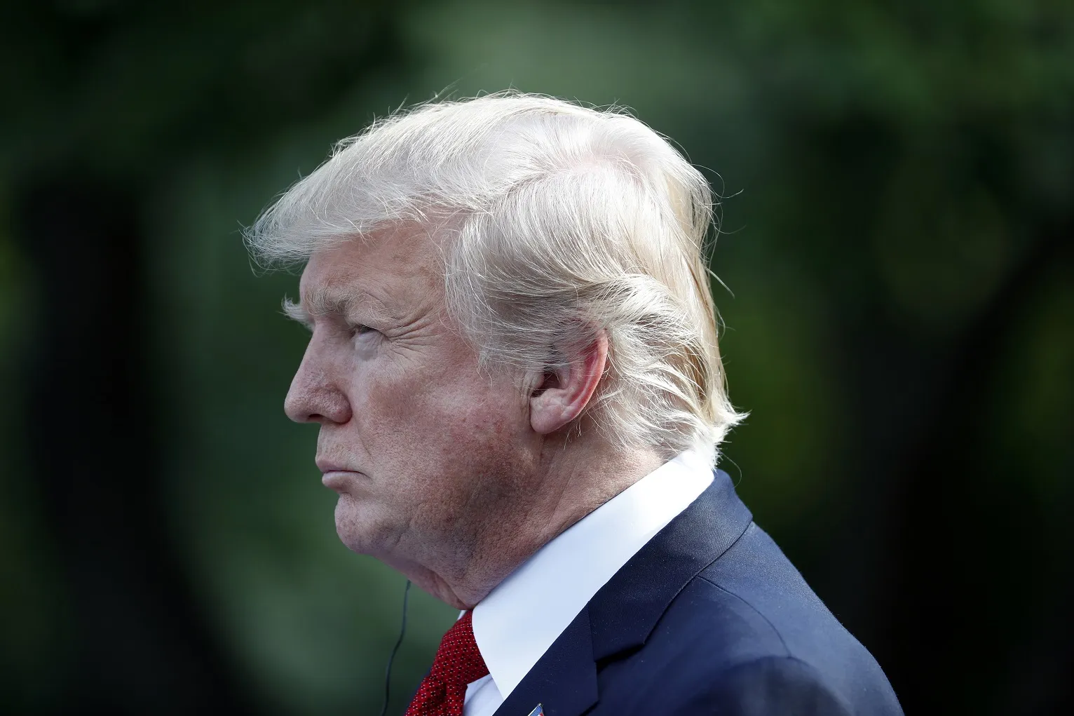 Trump to speak with Xi, Abe as North Korea, steel issues loom