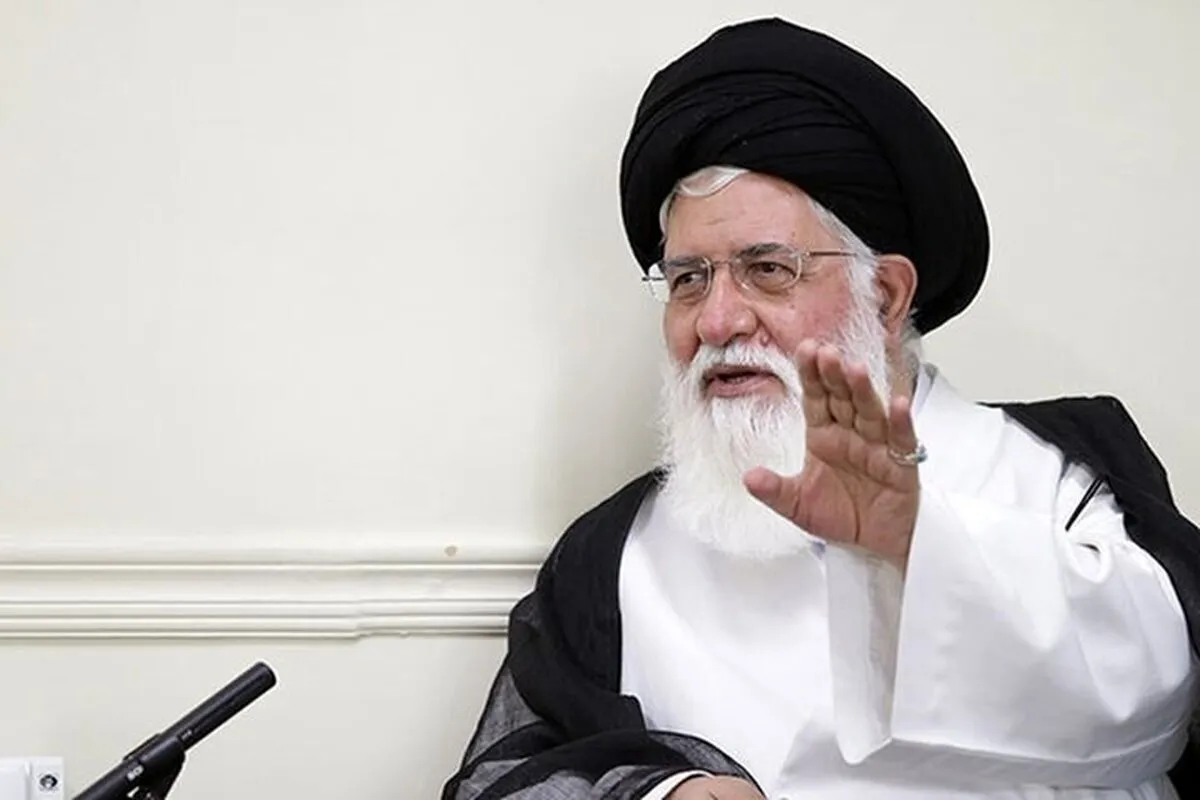 علم‌الهدی: جریان‌هایی با نام دین، به دنبال تحریف مسیر انقلاب هستند