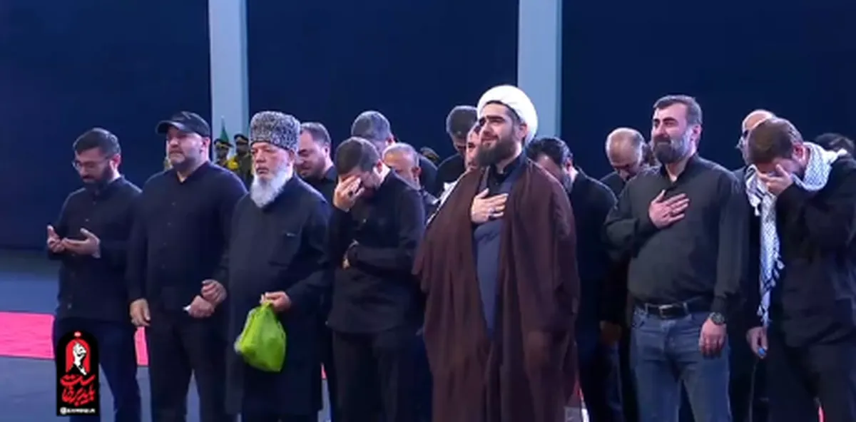 ادای احترام هیأت علمای روسیه به پیکر رهبر شهید انقلاب اسلامی
