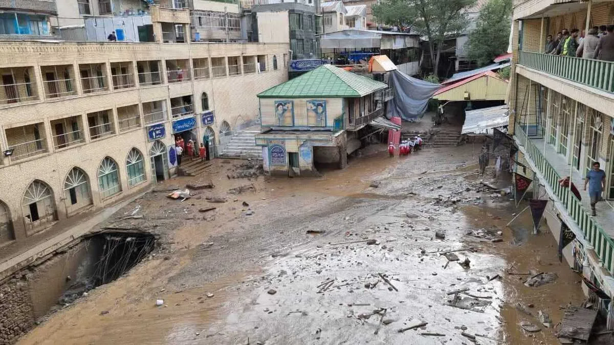 بازسازی روستای امامزاده داوود به کجا رسید؟