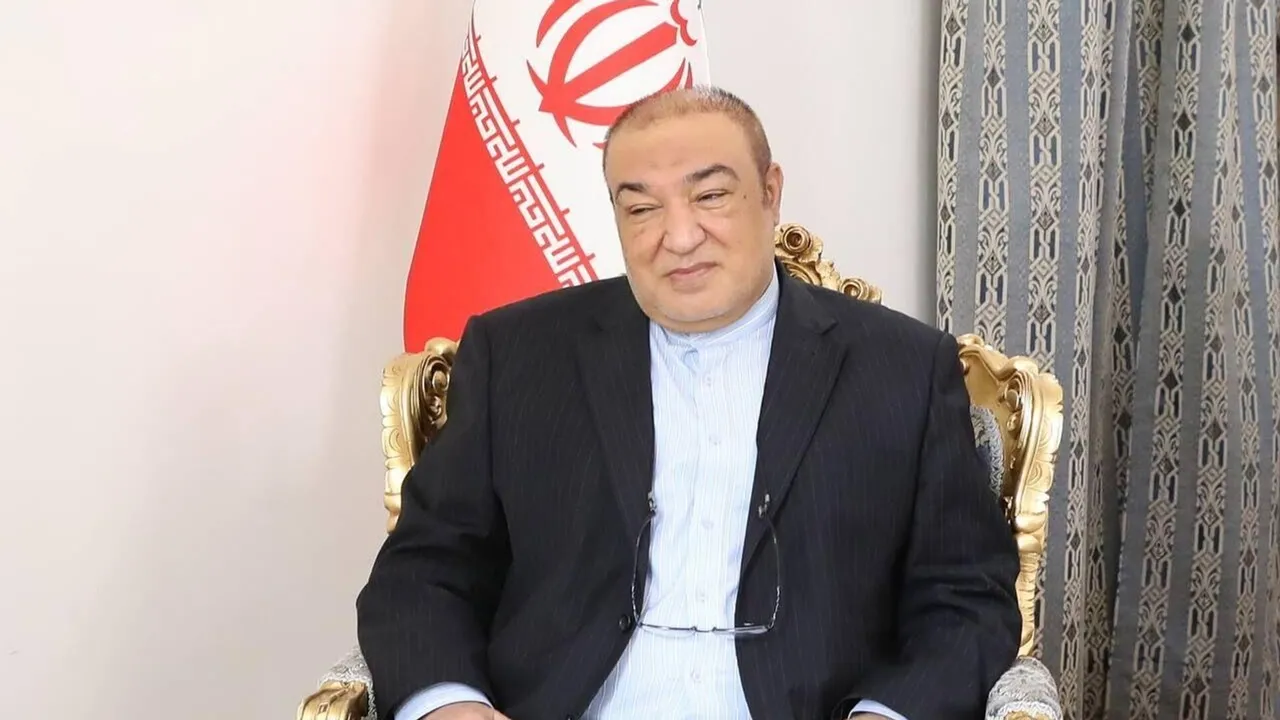 معاون اقتصادی وزیر امور خارجه: آقای رییسی به هر کشوری سفر می‌کند از او می‌خواهند که آنجا کارخانه دارو و تجهیزات پزشکی تأسیس کنیم