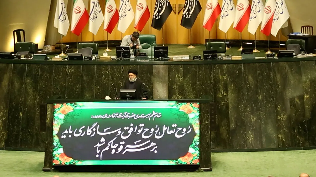 دولت را با یک نظر می‌‎توان اداره کرد، نه با نظرهای مختلف