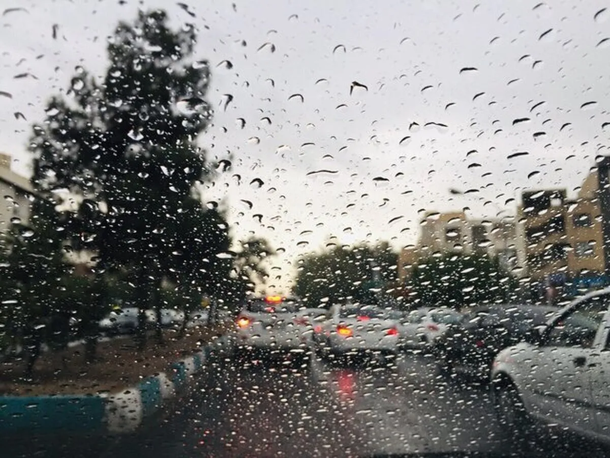 هواشناسی به تهرانی‌ها هشدار داد/ طوفان گرد و خاک و بارش در راه است